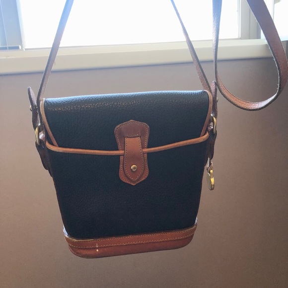Dooney & Bourke purse - Picture 2 of 4